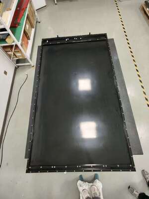 品質 AL3003 1P104S コンテナ型エネルギー貯蔵システム用スタンプろう付け液体コールドプレート 工場